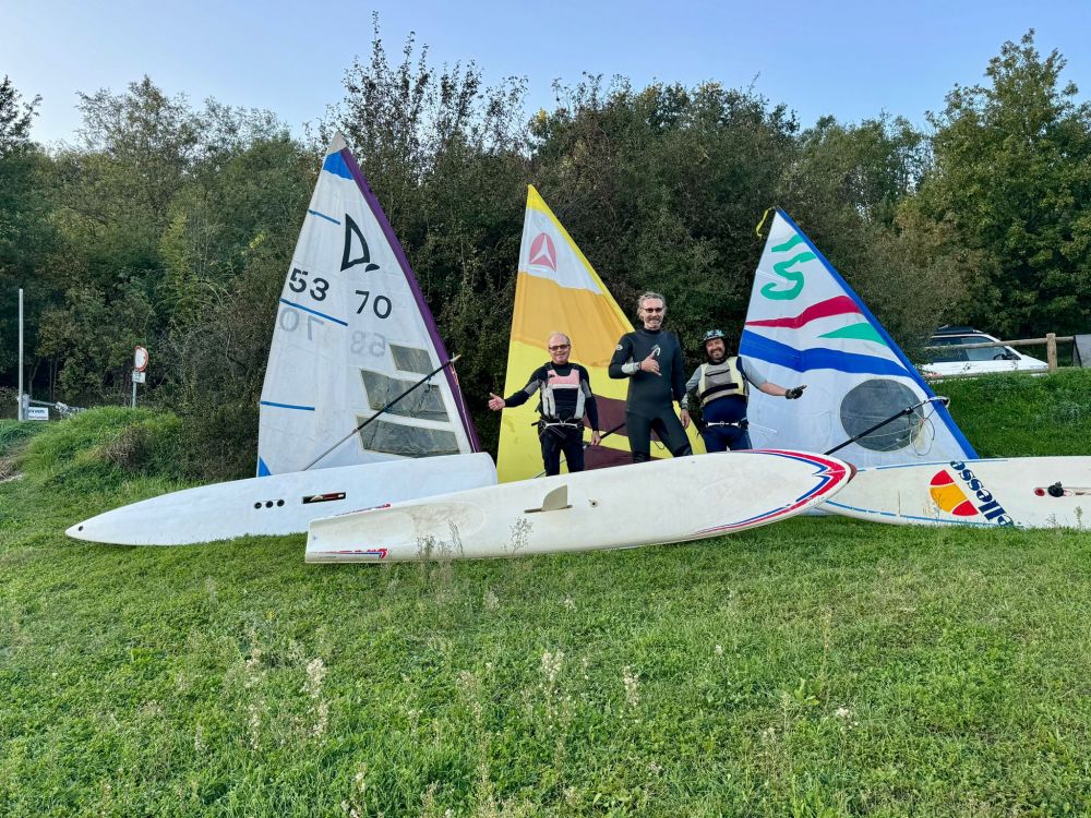 video preview image: Vintage sailing on lake Castreccioni (Italy) 2024